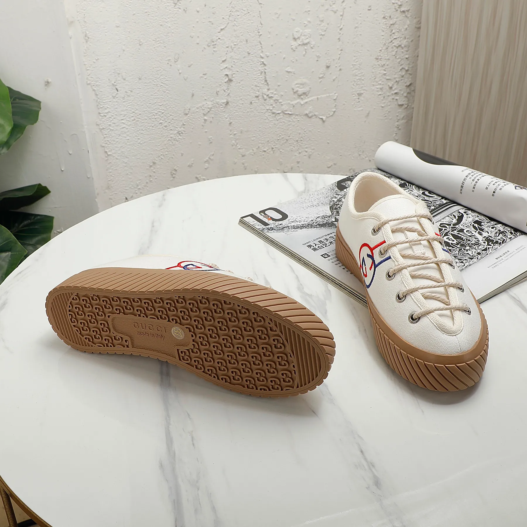 👟👟Ex-factory price 420👟👟 Men's size +10 GUCCI, couple style, other colors also available, you can also place an order with pictures